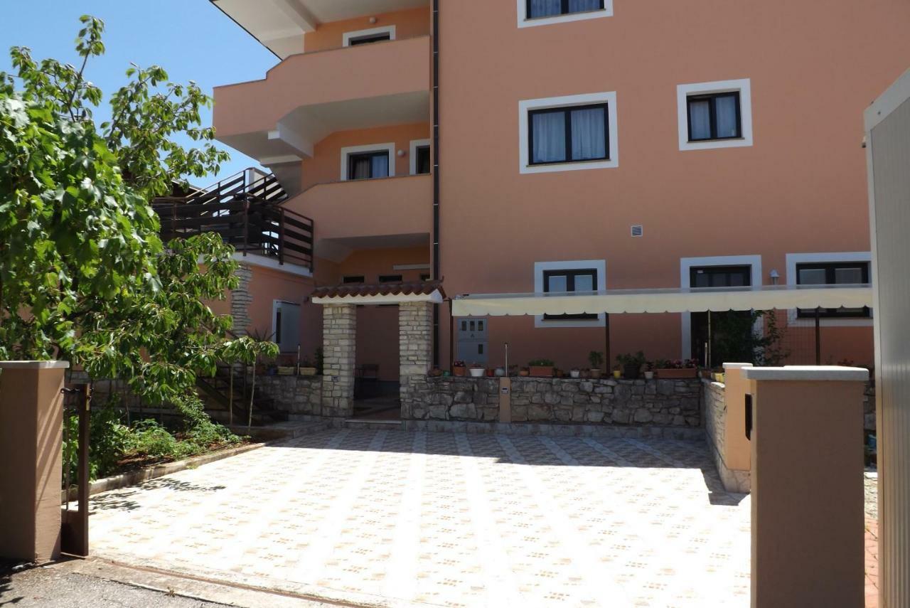 Apartmani Bubnic Umag Exterior photo